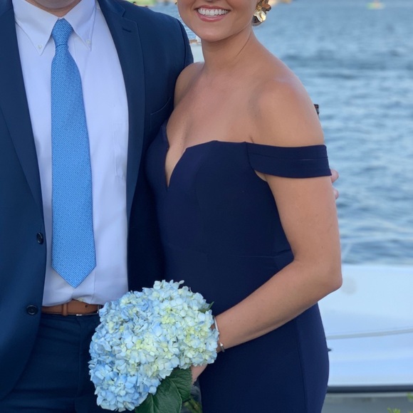 AQUA navy gown - Picture 4 of 6